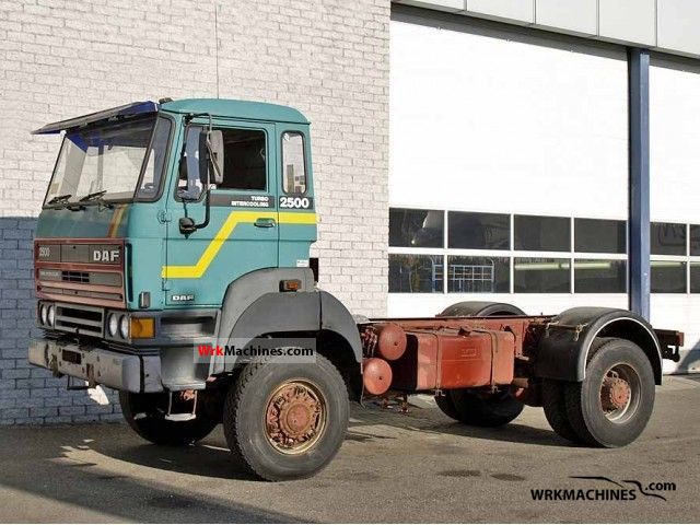 1989 DAF F 2500 2500 Truck over 7.5t Chassis photo