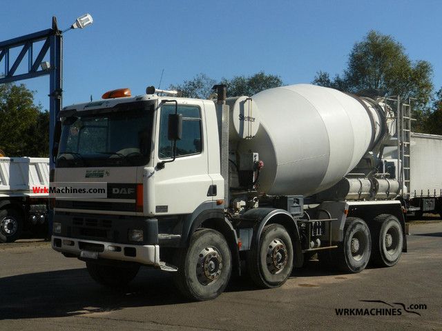 2001 DAF CF 85 85.380 Truck over 7.5t Cement mixer photo