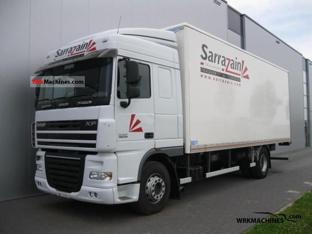 2007 DAF XF 105 105.410 Truck over 7.5t Box photo