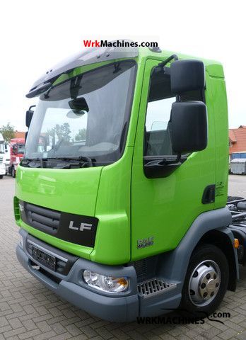 2010 DAF LF 45 45.220 Van or truck up to 7.5t Chassis photo