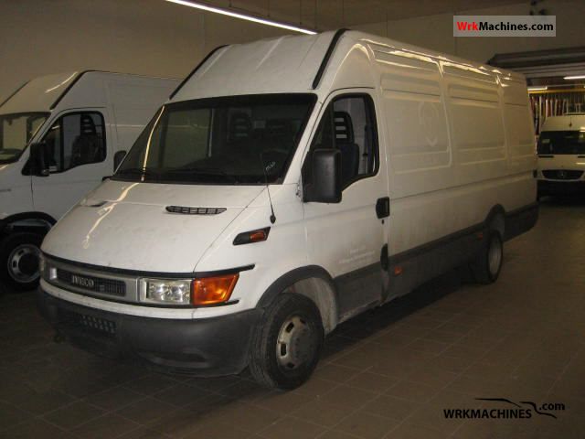 2004 IVECO Daily II 35 C 12 Van or truck up to 7.5t Box-type delivery van - high and long photo