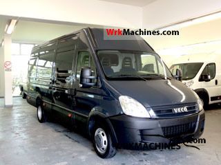 2008 IVECO Daily III 35C12V Van or truck up to 7.5t Box-type delivery van - long photo