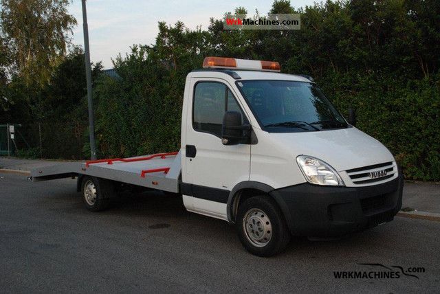 2008 IVECO Daily III 35S14 Van or truck up to 7.5t Breakdown truck photo