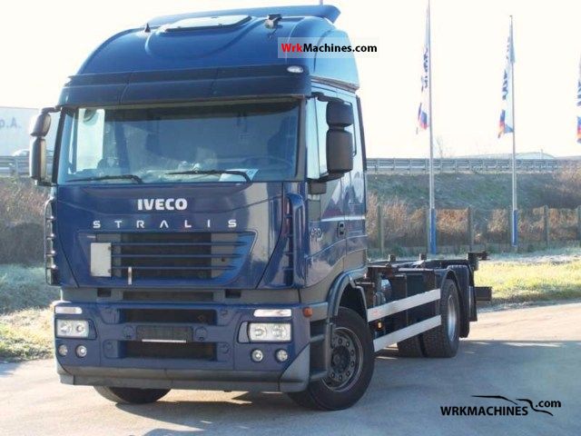 2006 IVECO Stralis 260S42 Truck over 7.5t Chassis photo