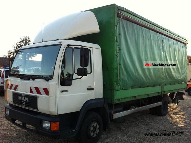 1995 MAN L 2000 10.163 Van or truck up to 7.5t Stake body and tarpaulin photo