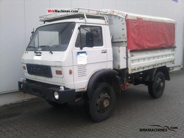 1988 MAN G 8.136 FAE Van or truck up to 7.5t Stake body and tarpaulin photo
