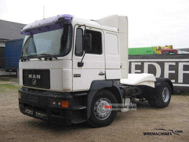 1999 MAN F 2000 19.403 Semi-trailer truck Standard tractor/trailer unit photo