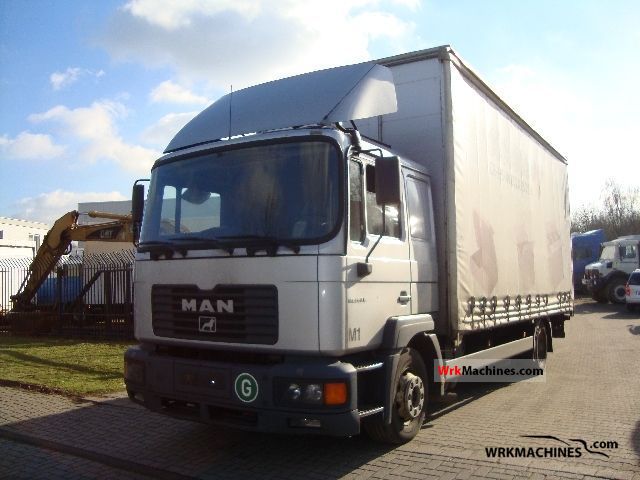 2001 MAN M 2000 L 280 Truck over 7.5t Stake body and tarpaulin photo