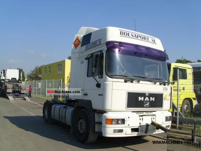 2000 MAN LION´S STAR 464 Semi-trailer truck Standard tractor/trailer unit photo