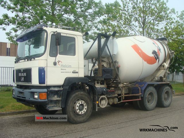 1995 MAN F 90 33.322 Truck over 7.5t Cement mixer photo