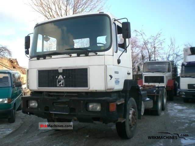 1993 MAN LION´S STAR 422 Truck over 7.5t Tipper photo