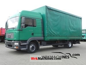 2005 MAN TGL 12.180 Truck over 7.5t Stake body and tarpaulin photo