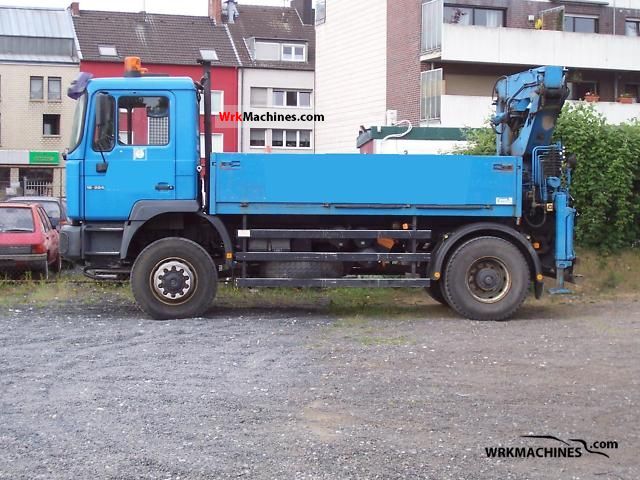 1999 MAN M 2000 L 18.284 Truck over 7.5t Stake body photo